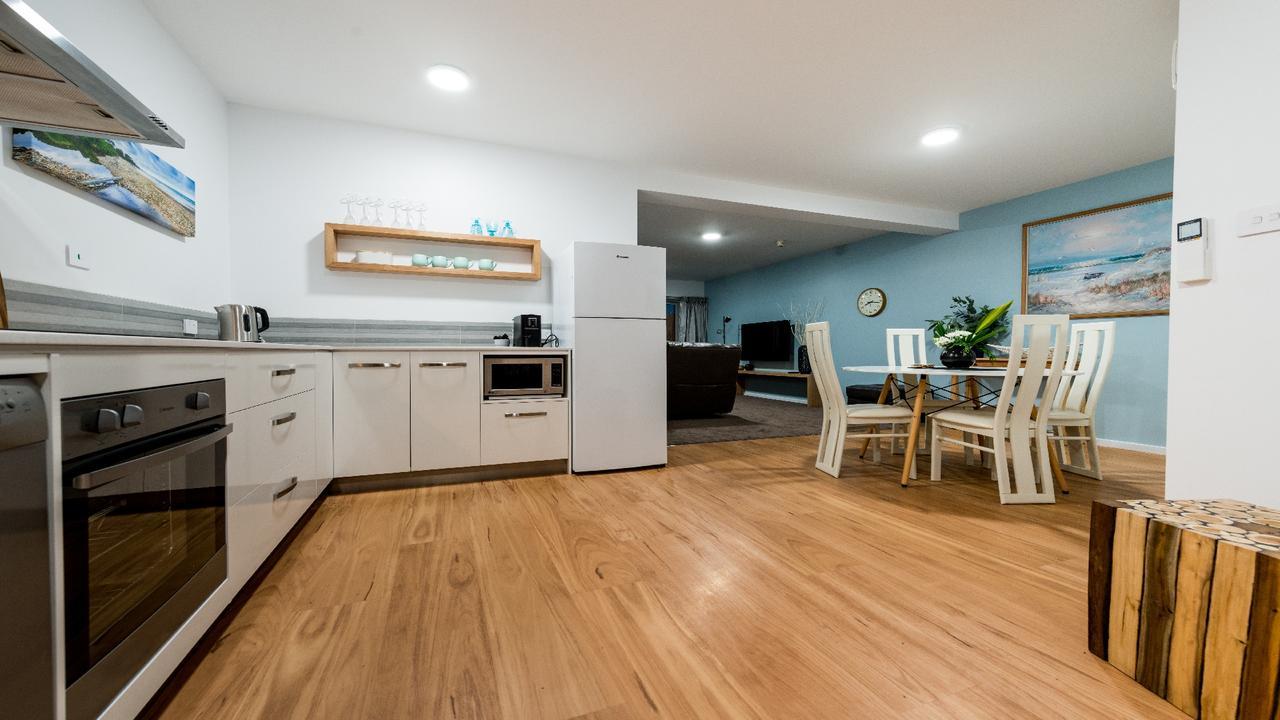 Ulverstone River Edge Holidayapartments エクステリア 写真